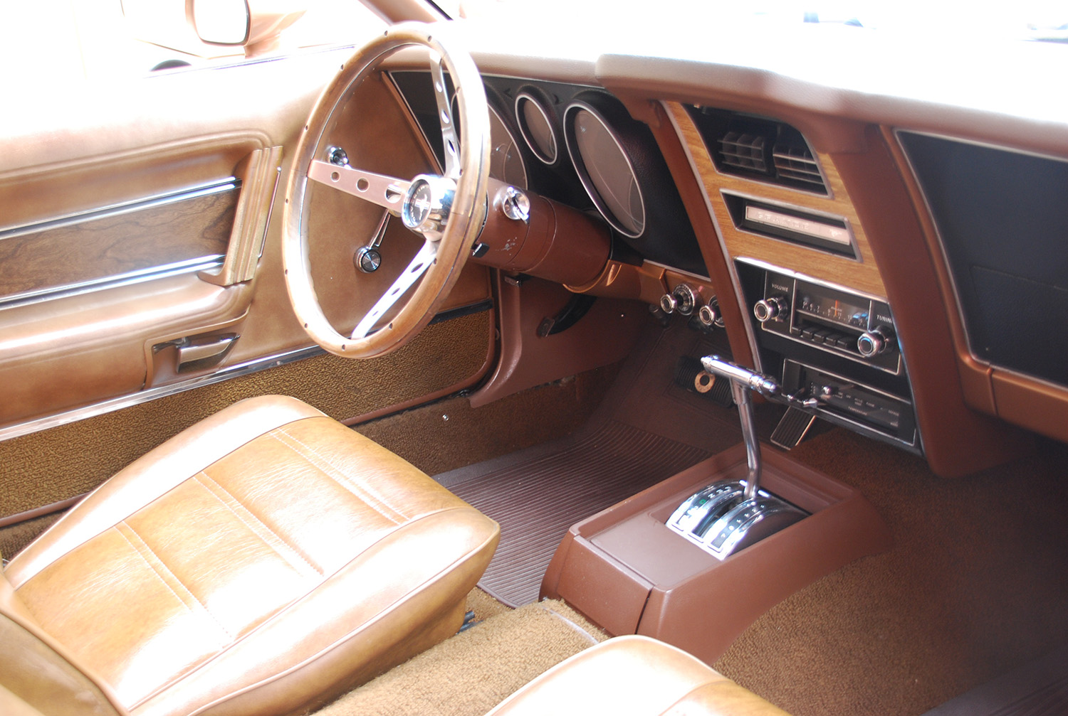 Tableau de bord 1971 - © photo : commons.wikimedia.org by Matthias v.d. Elbe - CC BY-SA 3.0 Image