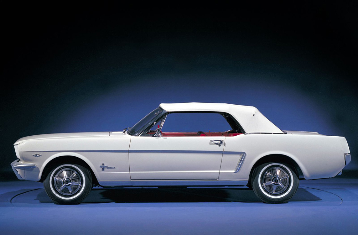 Vue de profil Cabriolet 1964 - © photo : archive Frord tout droit réservé Image